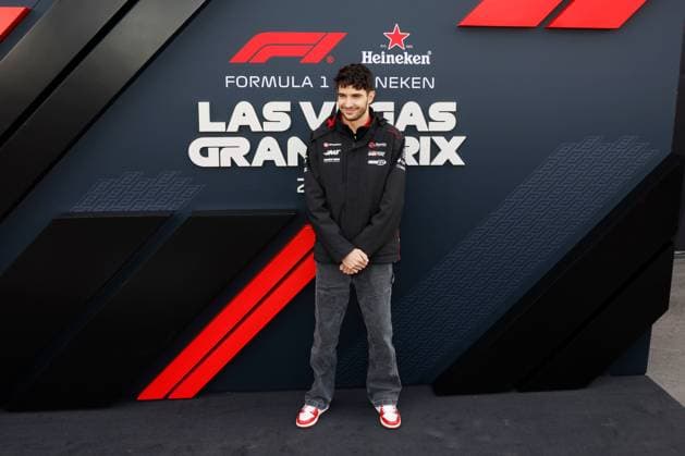 LAS VEGAS, NV - NOVEMBER 22: Esteban Ocon, driver of the 31 Haas F1 Team poses for photos on the red carpet prior to the the Formula 1 Las Vegas Grand Prix on November 22, 2025 on the Las Vegas Strip Circuit in Las Vegas, Nevada.(Photo by Jeff Speer Icon Sportswire) AUTO: NOV 22 F1 Las Vegas Grand Prix EDITORIAL USE ONLY Icon2511220411