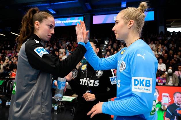 Handball, Women Laenderspiel Germany Switzerland Goalkeeper Sarah Wachter Germany , Goalkeeper Katharina Filter Germany Goeppeingen EWS Arena Germany