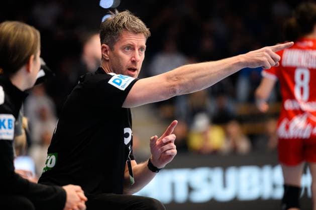 Handball, Women Laenderspiel Germany Switzerland Coach Markus Gaugisch Germany Gesture Gesticulated Goeppeingen EWS Arena Germany