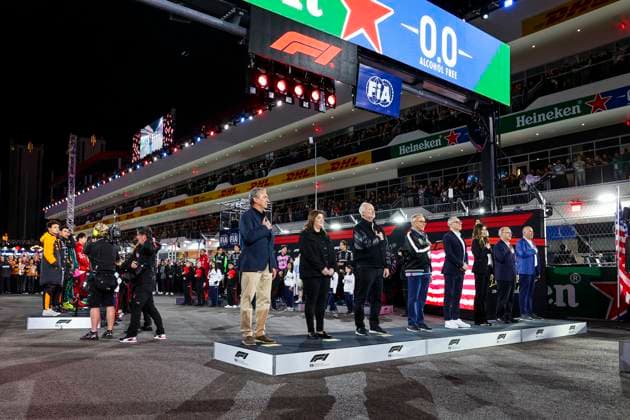 F1 - LAS VEGAS GRAND PRIX 2025 National Anthem ceremony on the grid during the 2025 Formula 1 Las Vegas Grand Prix, 22th round of the 2025 FIA Formula One World Championship, WM, Weltmeisterschaft from November 21 to 23, 2025 on the Las Vegas Strip Circuit, in Paradise, Nevada, United States of America - ParadiseUnited States  Copyright: xEricxAlonsox