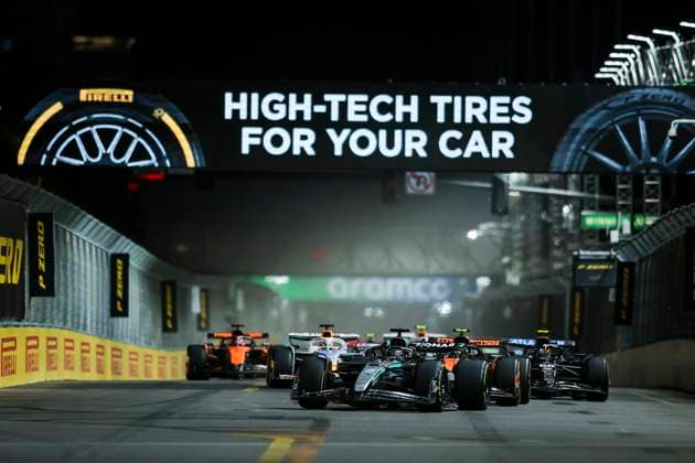 F1 - LAS VEGAS GRAND PRIX 2025 Start of the race, 63 RUSSELL George (gbr), Mercedes AMG F1 Team W16, action during the 2025 Formula 1 Las Vegas Grand Prix, 22th round of the 2025 FIA Formula One World Championship, WM, Weltmeisterschaft from November 21 to 23, 2025 on the Las Vegas Strip Circuit, in Paradise, Nevada, United States of America - ParadiseUnited States Copyright: xEricxAlonsox
