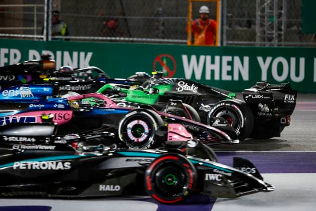 F1 - LAS VEGAS GRAND PRIX 2025 05 BORTOLETO Gabriel (bra), Stake F1 Team Kick C45, action spun at the start of the race during the 2025 Formula 1 Las Vegas Grand Prix, 22th round of the 2025 FIA Formula One World Championship, WM, Weltmeisterschaft from November 21 to 23, 2025 on the Las Vegas Strip Circuit, in Paradise, Nevada, United States of America - ParadiseUnited States  Copyright: xJoaoxFilipex