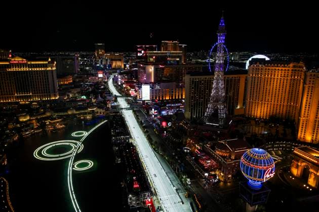 F1 - LAS VEGAS GRAND PRIX 2025 55 SAINZ Carlos (spa), Williams Racing FW47, action during the 2025 Formula 1 Las Vegas Grand Prix, 22th round of the 2025 FIA Formula One World Championship, WM, Weltmeisterschaft from November 21 to 23, 2025 on the Las Vegas Strip Circuit, in Paradise, Nevada, United States of America - ParadiseUnited States  Copyright: xXavixBonillax