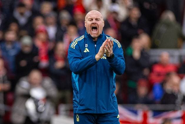 (251123) -- LONDON, Nov. 23, 2025 -- Nottingham Forest s manager Sean Dyche gestures during the English Premier League match between Liverpool FC and Nottingham Forest FC in Liverpool, Britain, on Nov. 22, 2025. FOR EDITORIAL USE ONLY. NOT FOR SALE FOR MARKETING OR ADVERTISING CAMPAIGNS. NO USE WITH UNAUTHORIZED AUDIO, VIDEO, DATA, FIXTURE LISTS, CLUB LEAGUE LOGOS OR LIVE SERVICES. ONLINE IN-MATCH USE LIMITED TO 45 IMAGES, NO VIDEO EMULATION. NO USE IN BETTING, GAMES OR SINGLE CLUB LEAGUE PLAYER PUBLICATIONS. (SP)BRITAIN-LONDON-FOOTBALL-ENGLISH PREMIER LEAGUE-LIVERPOOL VS NOTTINGHAM FOREST LixYing