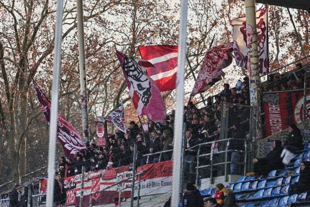 Fan block of SV Wehen Wiesbaden GER, SV Waldhof Mannheim vs SV Wehen Wiesbaden, Football, 3 Liga, Matchday 15, Season 2025 2026, 22 11 2025 DFL DFB REGULATIONS PROHIBIT ANY USE OF PHOTOGRAPHS as IMAGE SEQUENCES and or QUASI VIDEO GER,SV Waldhof Mannheim vs SV Wehen Wiesbaden, Football, 3 Liga, Matchday 15, Season 2025 2026, 22 11 2025 Mannheim Copyright: xEibner-Pressefoto JoergxHirschx EP_JHH