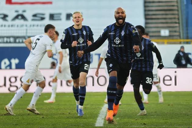 Goal for 1 0 by Terrence Boyd SV Waldhof Mannheim, 13 GER, SV Waldhof Mannheim vs SV Wehen Wiesbaden, Football, 3 Liga, Matchday 15, Season 2025 2026, 22 11 2025 DFL DFB REGULATIONS PROHIBIT ANY USE OF PHOTOGRAPHS as IMAGE SEQUENCES and or QUASI VIDEO GER,SV Waldhof Mannheim vs SV Wehen Wiesbaden, Football, 3 Liga, Matchday 15, Season 2025 2026, 22 11 2025 Mannheim Copyright: xEibner-Pressefoto JoergxHirschx EP_JHH