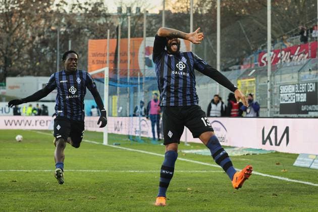 Goal for 1 0 by Terrence Boyd SV Waldhof Mannheim, 13 GER, SV Waldhof Mannheim vs SV Wehen Wiesbaden, Football, 3 Liga, Matchday 15, Season 2025 2026, 22 11 2025 DFL DFB REGULATIONS PROHIBIT ANY USE OF PHOTOGRAPHS as IMAGE SEQUENCES and or QUASI VIDEO GER,SV Waldhof Mannheim vs SV Wehen Wiesbaden, Football, 3 Liga, Matchday 15, Season 2025 2026, 22 11 2025 Mannheim Copyright: xEibner-Pressefoto JoergxHirschx EP_JHH