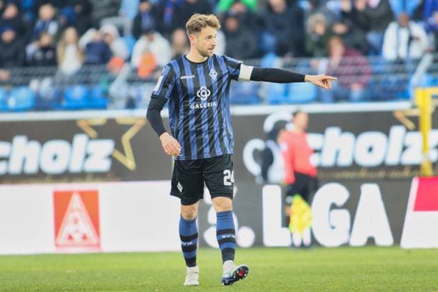 Lukas Kluenter SV Waldhof Mannheim, 24 GER, SV Waldhof Mannheim vs SV Wehen Wiesbaden, Football, 3 Liga, Matchday 15, Season 2025 2026, 22 11 2025 DFL DFB REGULATIONS PROHIBIT ANY USE OF PHOTOGRAPHS as IMAGE SEQUENCES and or QUASI VIDEO GER,SV Waldhof Mannheim vs SV Wehen Wiesbaden, Football, 3 Liga, Matchday 15, Season 2025 2026, 22 11 2025 Mannheim Copyright: xEibner-Pressefoto JoergxHirschx EP_JHH