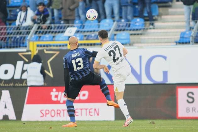 GER, SV Waldhof Mannheim vs SV Wehen Wiesbaden, Football, 3 Liga, Matchday 15, Season 2025 2026, 22 11 2025 DFL DFB REGULATIONS PROHIBIT ANY USE OF PHOTOGRAPHS as IMAGE SEQUENCES and or QUASI VIDEO GER,SV Waldhof Mannheim vs SV Wehen Wiesbaden, Football, 3 Liga, Matchday 15, Season 2025 2026, 22 11 2025 Mannheim Copyright: xEibner-Pressefoto JoergxHirschx EP_JHH