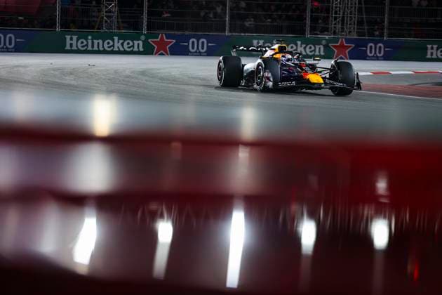 F1 - LAS VEGAS GRAND PRIX 2025 01 VERSTAPPEN Max (nld), Red Bull Racing RB21, action during the 2025 Formula 1 Las Vegas Grand Prix, 22th round of the 2025 FIA Formula One World Championship, WM, Weltmeisterschaft from November 21 to 23, 2025 on the Las Vegas Strip Circuit, in Paradise, Nevada, United States of America - ParadiseUnited States  Copyright: xJoaoxFilipex