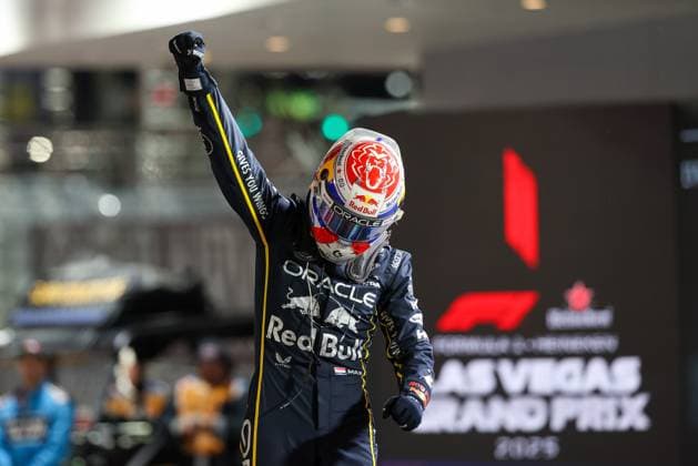 Winner, Winner, Max Verstappen Oracle Red Bull Racing 1 , Las Vegas Grand Prix, Motorsport, Men, Formula 1, Race, 22 11 2025 Las Vegas Nevada USA Copyright: xkolbert-press ChristianxKolbertx