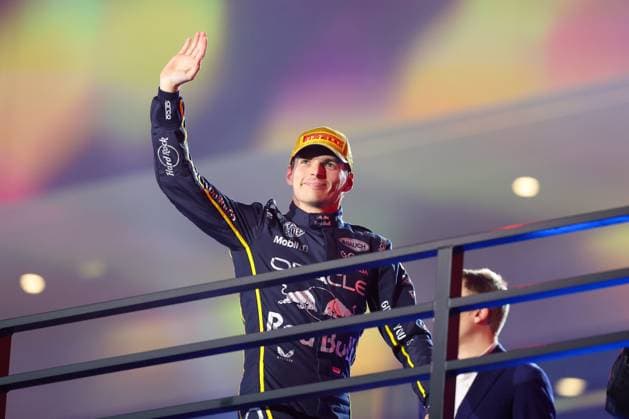 Winner, Winner, Max Verstappen Oracle Red Bull Racing 1 on the podium, Las Vegas Grand Prix, Motorsport, Men, Formula 1, Race, 22 11 2025 Las Vegas Nevada USA Copyright: xkolbert-press ChristianxKolbertx
