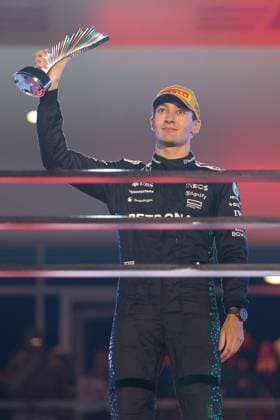 3rd place George Russell Mercedes AMG Petronas 63 on the podium holds the trophy in his hands, Grand Prix of Las Vegas, Motorsport, Men, Formula 1, Race, 22 11 2025 Las Vegas Nevada USA Copyright: xkolbert-press ChristianxKolbertx