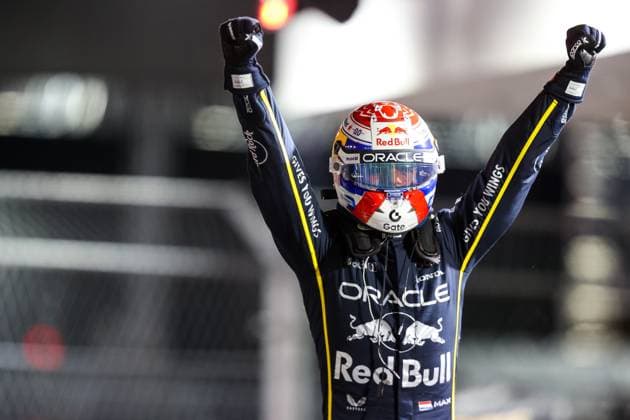 November 22, 2025: Oracle Red Bull Racing, Honda RBPT driver Max Verstappen (1) celebrates after winning the Formula One Heineken Las Vegas Grand Prix 2025 on the Las Vegas Street Circuit in Las Vegas, NV. CSM. Las Vegas United States of America - ZUMAc04_ 20251122_zma_c04_522 Copyright: xChristopherxTrimx