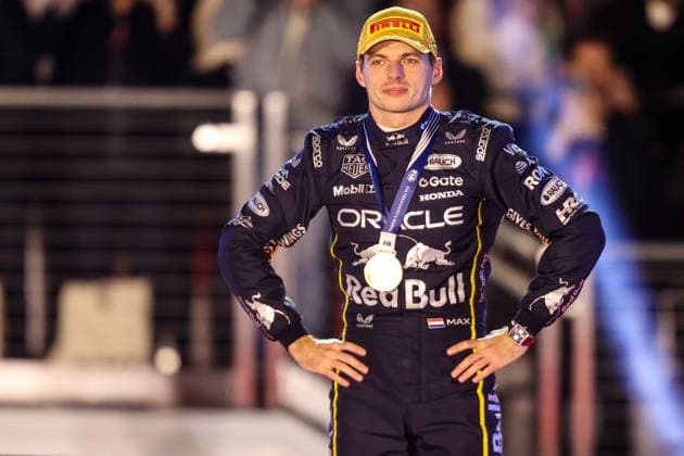 November 22, 2025: Oracle Red Bull Racing, Honda RBPT driver Max Verstappen (1) on the podium after winning the Formula One Heineken Las Vegas Grand Prix 2025 on the Las Vegas Street Circuit in Las Vegas, NV. CSM. Las Vegas United States of America - ZUMAc04_ 20251122_zma_c04_524 Copyright: xChristopherxTrimx