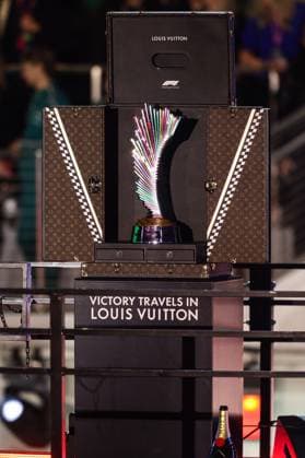 November 22, 2025: The Formula One Heineken Las Vegas Grand Prix championship trophy on display at the conclusion of the race in Las Vegas, NV. CSM. Las Vegas United States of America - ZUMAc04_ 20251122_zma_c04_525 Copyright: xChristopherxTrimx