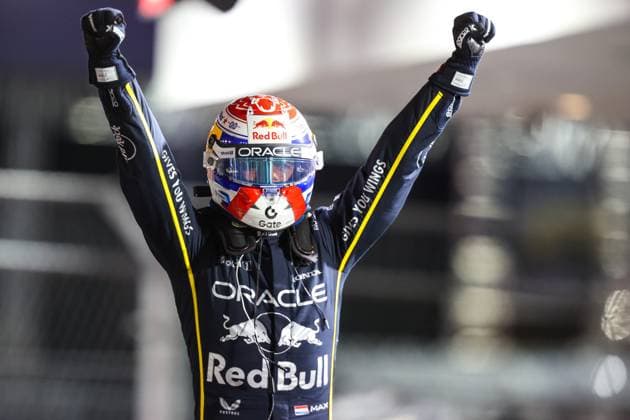 November 22, 2025: Oracle Red Bull Racing, Honda RBPT driver Max Verstappen (1) celebrates after winning the Formula One Heineken Las Vegas Grand Prix 2025 on the Las Vegas Street Circuit in Las Vegas, NV. CSM. Las Vegas United States of America - ZUMAc04_ 20251122_zma_c04_527 Copyright: xChristopherxTrimx