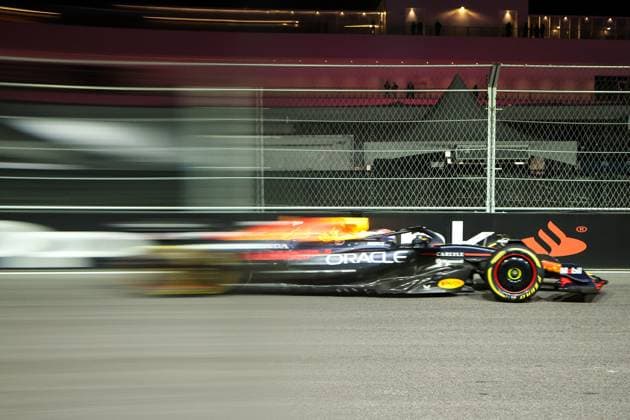 November 22, 2025: Oracle Red Bull Racing, Honda RBPT driver Max Verstappen (1) races during the Formula One Heineken Las Vegas Grand Prix 2025 on the Las Vegas Street Circuit in Las Vegas, NV. CSM. Las Vegas United States of America - ZUMAc04_ 20251122_zma_c04_559 Copyright: xChristopherxTrimx