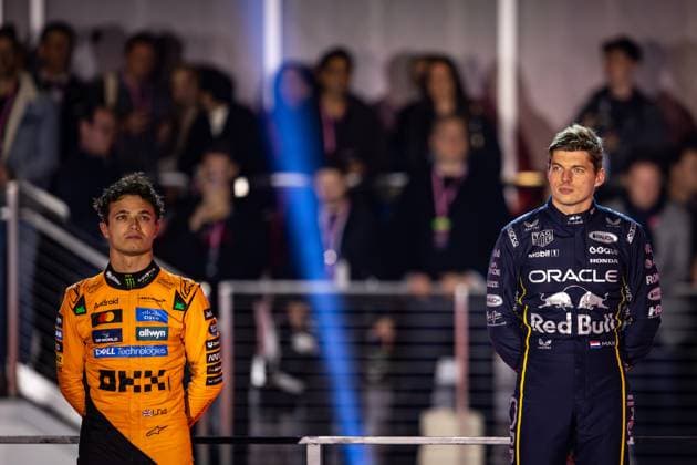F1 - LAS VEGAS GRAND PRIX 2025 NORRIS Lando (gbr), McLaren F1 Team MCL39, portrait, VERSTAPPEN Max (ned), Red Bull Racing RB21, portrait, during the 2025 Formula 1 Las Vegas Grand Prix, 22th round of the 2025 FIA Formula One World Championship, WM, Weltmeisterschaft from November 21 to 23, 2025 on the Las Vegas Strip Circuit, in Paradise, Nevada, United States of America - ParadiseUnited States Copyright: xAndrà xFerreirax