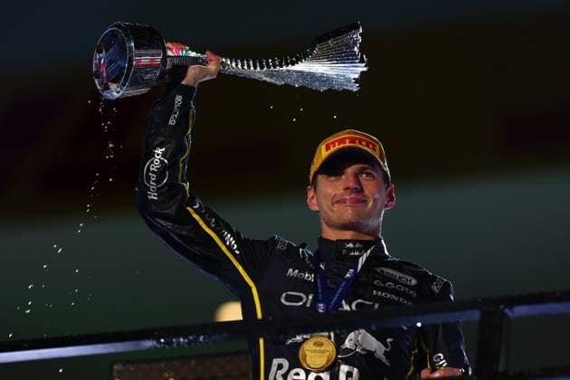 Formula 1 Las Vegas Grand Prix 2025 Max Verstappen of Red Bull celebrates after winning the Las Vegas GP 2025 at the Las Vegas Strip Circuit, Nevada, United States on 22 November 2025 Credit: Shaun Brooks Every Second Media Editorial use only. All images are copyright Every Second Media Limited. No images may be reproduced without prior permission. Copyright: xIMAGO EveryxSecondxMediax ESM-1645-0021 ShaunxBrooksx xEveryxSecondxMediax