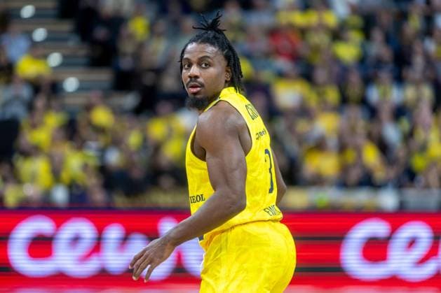 Oldenburg, Lower Saxony, DEU, 22 11 2025, Christopher Clemons EWE Baskets Oldenburg EWE Baskets Oldenburg vs BMA365 Bamberg Baskets 1 Basketball Bundesliga Season 2025 2026, Matchday 8, Grosse EWE Arena EWE Baskets Oldenburg vs BMA365 Bamberg Baskets www.andreas-burmann.de