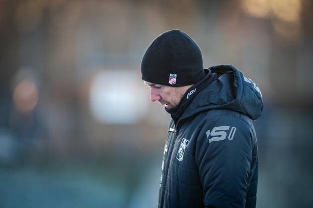 Berlin , 221125 , Soccer Regionalliga Nordost FC Hertha 03 Zehlendorf FC Rot Weiß Erfurt in the picture Coach Fabian Gerber Erfurt