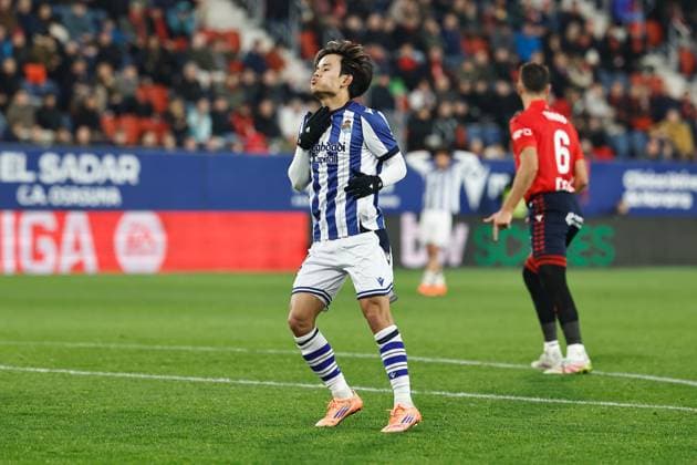 Takefusa Kubo (Sociedad), NOVEMBER 22, 2025 - Football Soccer : Spanish La Liga EA Sports match between CA Osasuna - Real Sociedad at the Estadio El Sadar in Pamplona, Spain. Noxthirdxpartyxsales  aflo_311295403