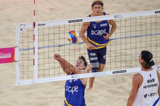 Beach volleyball, Beachvolleyball World Championship, WM, Weltmeisterschaft David Ahman and Jonatan Hellvig (SWE) v Jacob Hölting Nilsson and Elmer Andersson (SWE) during the Men™s Final match of the Beach Volleyball World Championships at The Drive in Adelaide, Sunday, November 23, 2025. ( NO ARCHIVING, EDITORIAL USE ONLY ADELAIDE SOUTH AUSTRALIA AUSTRALIA  Copyright: xMATTxTURNERx 20251123194260080188