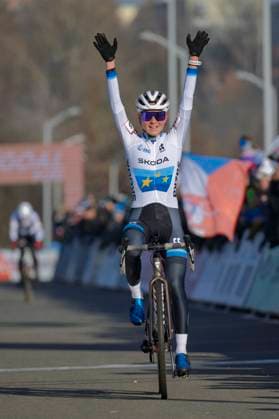 Barbora Bukovska ofrom Czechia won the UCI Cyclo-cross World Cup race, category women - juniors, in Tabor, Czech Republic, on November 23, 2025. (CTKxPhoto VaclavxPancer) CTKPhotoP2025112302332  CTKPhotoP2025112302332