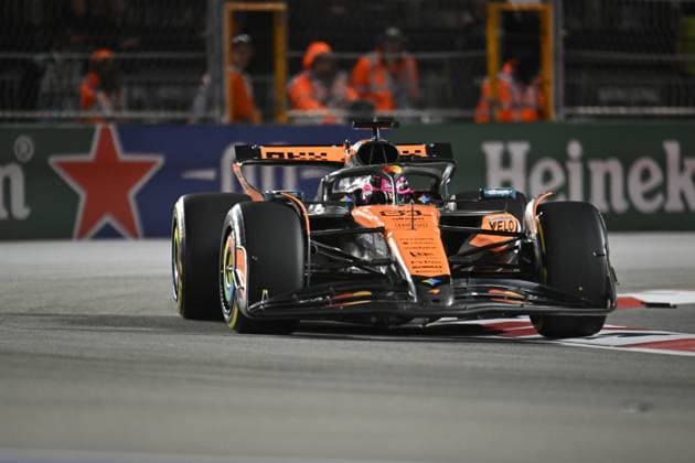 Formula 1 Grand Prix of Las Vegas 2025 - Race night LAS VEGAS, NEVADA - NOVEMBER 22: Oscar Piastri of McLaren Formula 1 Team (81) competes the race for championship of F1 Grand Prix of Las Vegas at Las Vegas Strip Circuit on November 22, 2025 in Las Vegas, Nevada, United States. Tayfun Coskun Anadolu Nevada United States. Editorial use only. Please get in touch for any other usage.  Copyright: x2025xAnadoluxTayfunxCoskunx