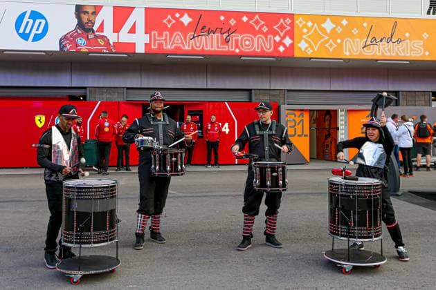 F1 Paddock Atmosphere during the Sunday of the Formula 1 Heineken Las Vegas Grand Prix 2025 at Las Vegas Strip Circuit, ahead of Round 22 of 24 of the 2025 FIA Formula One World Championship, WM, Weltmeisterschaft (November 20-23, 2025). Formula 1 Heineken Las Vegas Grand Prix 2025