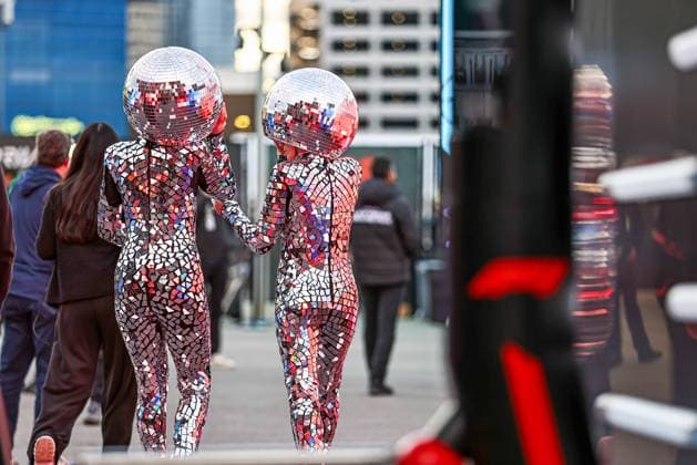 F1 Paddock Atmosphere during the Sunday of the Formula 1 Heineken Las Vegas Grand Prix 2025 at Las Vegas Strip Circuit, ahead of Round 22 of 24 of the 2025 FIA Formula One World Championship, WM, Weltmeisterschaft (November 20-23, 2025). Formula 1 Heineken Las Vegas Grand Prix 2025
