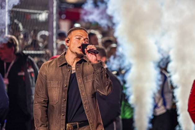 Kane Brown (USA) Singer during the Sunday of the Formula 1 Heineken Las Vegas Grand Prix 2025 at Las Vegas Strip Circuit, ahead of Round 22 of 24 of the 2025 FIA Formula One World Championship, WM, Weltmeisterschaft (November 20-23, 2025). Formula 1 Heineken Las Vegas Grand Prix 2025