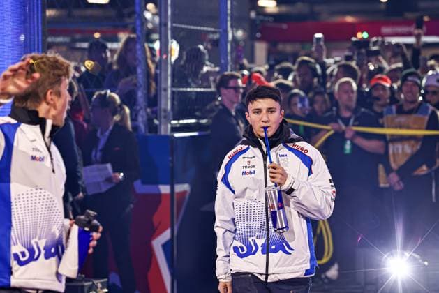 Isaac Hadjar (FRA) Visa Cash App RB F1 Team during the Sunday of the Formula 1 Heineken Las Vegas Grand Prix 2025 at Las Vegas Strip Circuit, ahead of Round 22 of 24 of the 2025 FIA Formula One World Championship, WM, Weltmeisterschaft (November 20-23, 2025). Formula 1 Heineken Las Vegas Grand Prix 2025