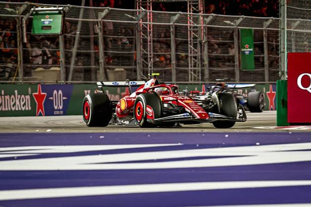 Lewis Hamilton (GBR) - Scuderia Ferrari - Ferrari SF-25 - Ferrari during the Sunday of the Formula 1 Heineken Las Vegas Grand Prix 2025 at Las Vegas Strip Circuit, ahead of Round 22 of 24 of the 2025 FIA Formula One World Championship, WM, Weltmeisterschaft (November 20-23, 2025). Formula 1 Heineken Las Vegas Grand Prix 2025