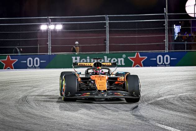 Oscar Piastri (AUS) - McLaren Formula 1 Team - McLaren MCL39 - Mercedes during the Sunday of the Formula 1 Heineken Las Vegas Grand Prix 2025 at Las Vegas Strip Circuit, ahead of Round 22 of 24 of the 2025 FIA Formula One World Championship, WM, Weltmeisterschaft (November 20-23, 2025). Formula 1 Heineken Las Vegas Grand Prix 2025