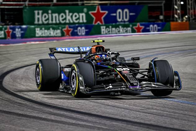 Carlos Sainz Jr. (ESP) - Williams Racing - Williams FW47 - Mercedes during the Sunday of the Formula 1 Heineken Las Vegas Grand Prix 2025 at Las Vegas Strip Circuit, ahead of Round 22 of 24 of the 2025 FIA Formula One World Championship, WM, Weltmeisterschaft (November 20-23, 2025). Formula 1 Heineken Las Vegas Grand Prix 2025