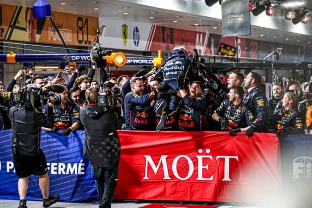 Max Verstappen (NED) - Oracle Red Bull Racing - Red Bull RB21 - Honda RBPT celebrating victory of the race during the Sunday of the Formula 1 Heineken Las Vegas Grand Prix 2025 at Las Vegas Strip Circuit, ahead of Round 22 of 24 of the 2025 FIA Formula One World Championship, WM, Weltmeisterschaft (November 20-23, 2025). Formula 1 Heineken Las Vegas Grand Prix 2025