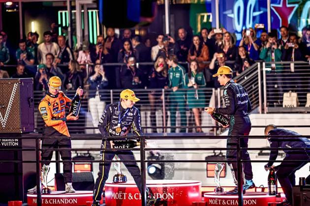 Max Verstappen (NED) - Oracle Red Bull Racing - Red Bull RB21 - Honda RBPT celebrating victory of the race during the Sunday of the Formula 1 Heineken Las Vegas Grand Prix 2025 at Las Vegas Strip Circuit, ahead of Round 22 of 24 of the 2025 FIA Formula One World Championship, WM, Weltmeisterschaft (November 20-23, 2025). Formula 1 Heineken Las Vegas Grand Prix 2025