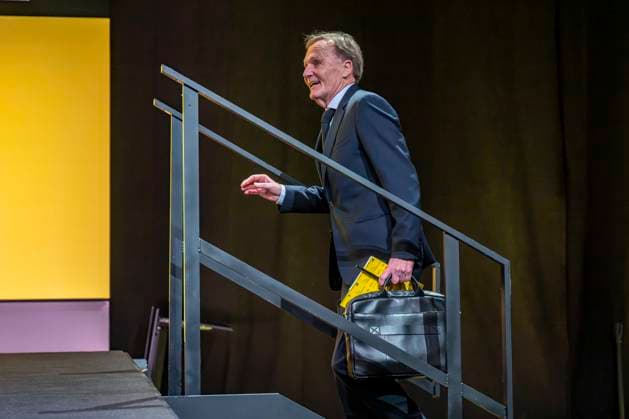 23 11 25, General Meeting of Borussia Dortmund in the Westfalenhallen Dortmund Managing Director Hans Joachim Watzke takes the stage Copyright: xInderlied Kirchner-Mediax