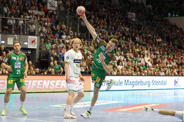 22 11 2025, xgox, Handball Daikin HBL SC Magdeburg HSG Wetzlar emspor, v l Philipp Weber Magdeburg, 20 throws goal, Torschuetze, erzielt Tor, Treffer, scores the goal Magdeburg