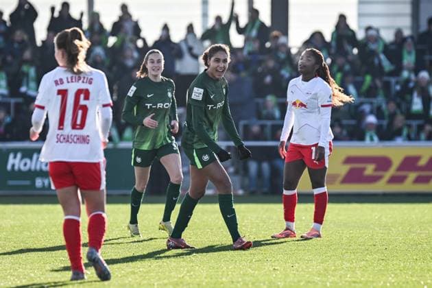 Soccer I Women I Season 2025 2026 I Bundesliga I 11 Matchday I RB Leipzig VfL Wolfsburg I 23 11 2025 Goal celebration Cora Zicai 28, VfL Wolfsburg Leipzig RB Training Center, Cottaweg 7 Saxony Germany Copyright: xLobeca InesxHähnelx