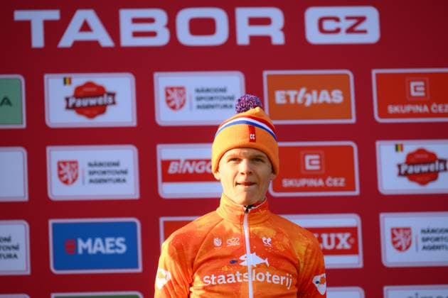 Dutch David Haverdings celebrates on the podium after winning the men U23 race at the World Cup cyclocross cycling event in Tabor, Czech Republic, stage 1 (out of 12) of the UCI World Cup cyclocross competition, Sunday 23 November 2025. DAVIDxPINTENS  x143614136x