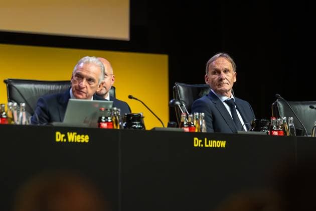 23 11 2025, Football, Season 2025 2026, 1 Bundesliga, General Meeting Borussia Dortmund, from l President Dr Reinhold Lunow Borussia Dortmund , Chairman of the Management Hans Joachim Watzke Borussia Dortmund , Dortmund Messe Wetsfalenhalle NRW Germany xRHR PHOTO DEx Copyright: DennisxEwert RHR-FOTOx RHR-FOTO DE