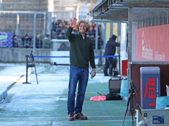 Football, Men, 3 Liga, Season 2025 2026, TSV 1860 Munich 1 FC Saarbrücken, Grünwalder Stadion Jesper Verlaat TSV 1860 Munich sends his best regards