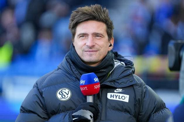 Soccer 2 Bundesliga, Matchday 13, Karlsruher SC SV Elversberg on 23 11 2025 in Karlsruhe BBBank Wildpark , Germany, Season 2025 2026 DFL REGULATIONS PROHIBIT ANY USE OF PHOTOGRAPHS AS IMAGE SEQUENCES AND OR QUASI VIDEO Vincent Wagner Head coach SVE in focus Karlsruhe BBBank Wildpark Germany Copyright: xChristophxKinzingerx