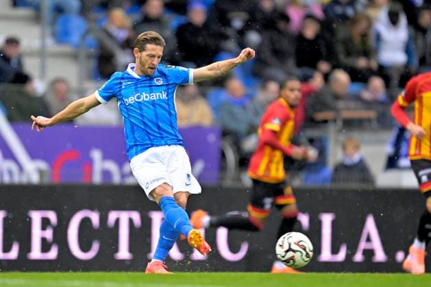 KRC Genk v KV Mechelen - Jupiler Pro League GENK, BELGIUM - NOVEMBER 23 : Hrosovsky Patrik midfielder of KRC Genk during the Jupiler Pro League match between KRC Genk and KV Mechelen on November 23, 2025 in Genk, Belgium, 23 11 2025 Genk Belgium  Copyright: xSesx