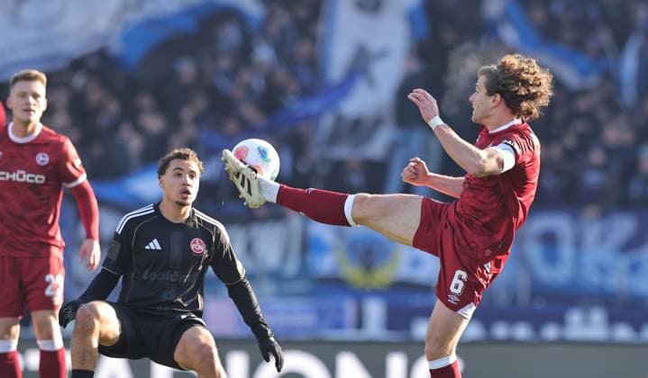 23 11 2025 Soccer Season 2025 2026 2 Soccer Bundesliga 13 Matchday 1 FC Nürnberg FCN Club DSC Arminia Bielefeld Sportfoto Zink DaMa xdaxmax DFL regulations prohibit any use of photographs as image sequences and or quasi video only for editorial use Rafael Lubach 18, 1 FC Nürnberg FCN Mael Corboz 6, Arminia Bielefeld