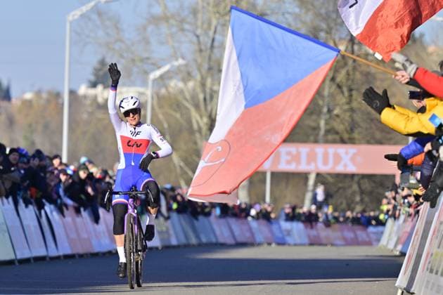 Kristyna Zemanova from Czechia at the finish line during the UCI Cyclo-cross World Cup race, category Elite Women, in Tabor, Czech Republic, on November 23, 2025. (CTKxPhoto VaclavxPancer) CTKPhotoP2025112303151  CTKPhotoP2025112303151