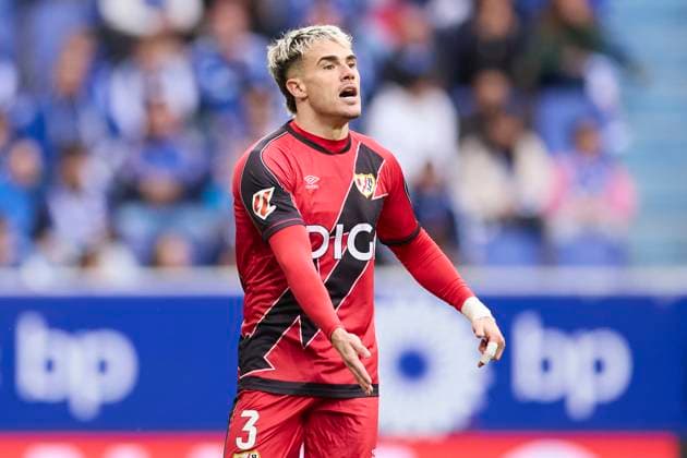 Real Oviedo v Rayo Vallecano - LaLiga EA Sports Pep Chavarria of Rayo Vallecano reacts during the LaLiga EA Sports match between Real Oviedo and Rayo Vallecano at Carlos Tartiere on November 23, 2025, in Oviedo, Spain. Oviedo Carlos Tartiere Asturias Spain RL_ROVvRAYV_000030 Copyright: xRicardoxLarreinax
